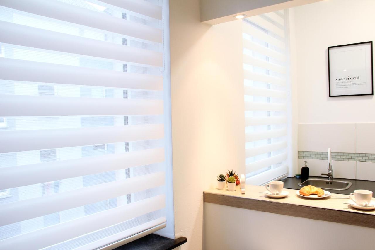 Secret Hideaways Cozystudio Superior Apartments Mit Wifi L 450M Bis Uni L Messe L Flughafen L Zoo Duisburg Exterior photo